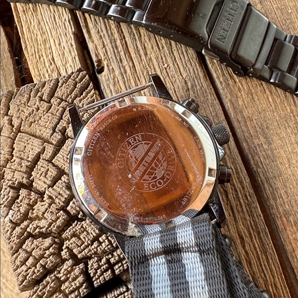 Citizen Nighthawk - Picture 4 of 6